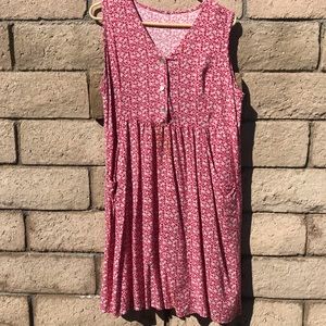 Sleeveless dress pink and red with white daisies